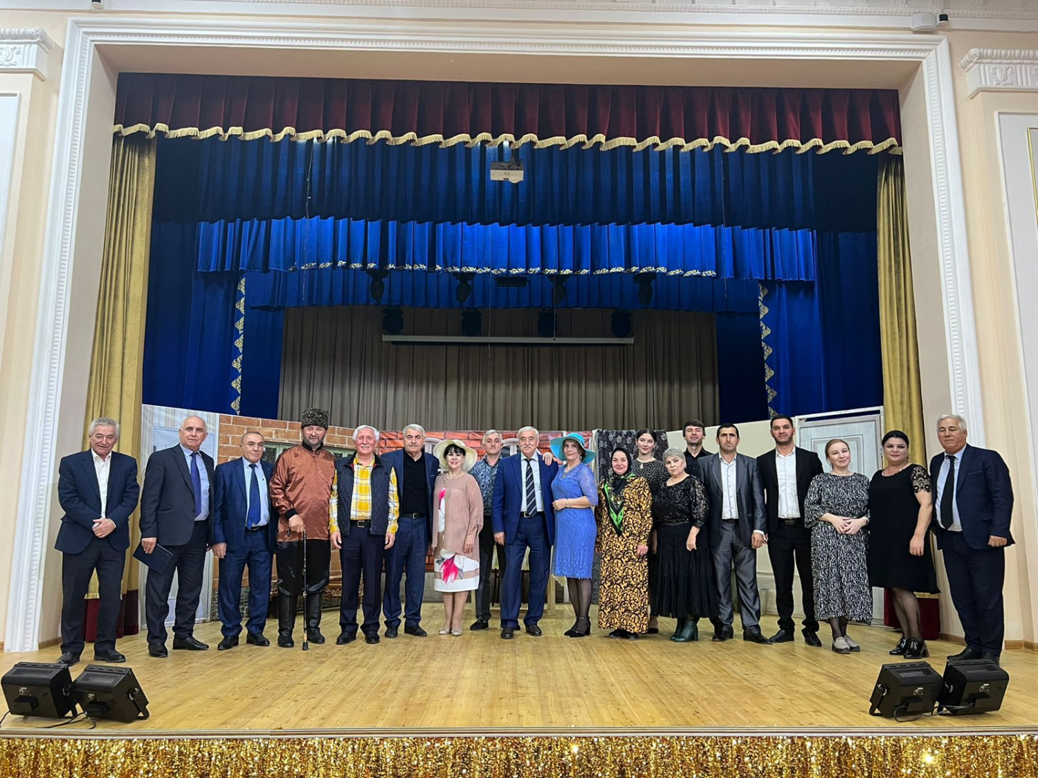 В Центре культуры с. Эндирей Хасавюртовского района состоялась премьера спектакля «Васият» (Завещание) В Центре культуры с. Эндирей Хасавюртовского района состоялась премьера спектакля «Васият» (Завещание)