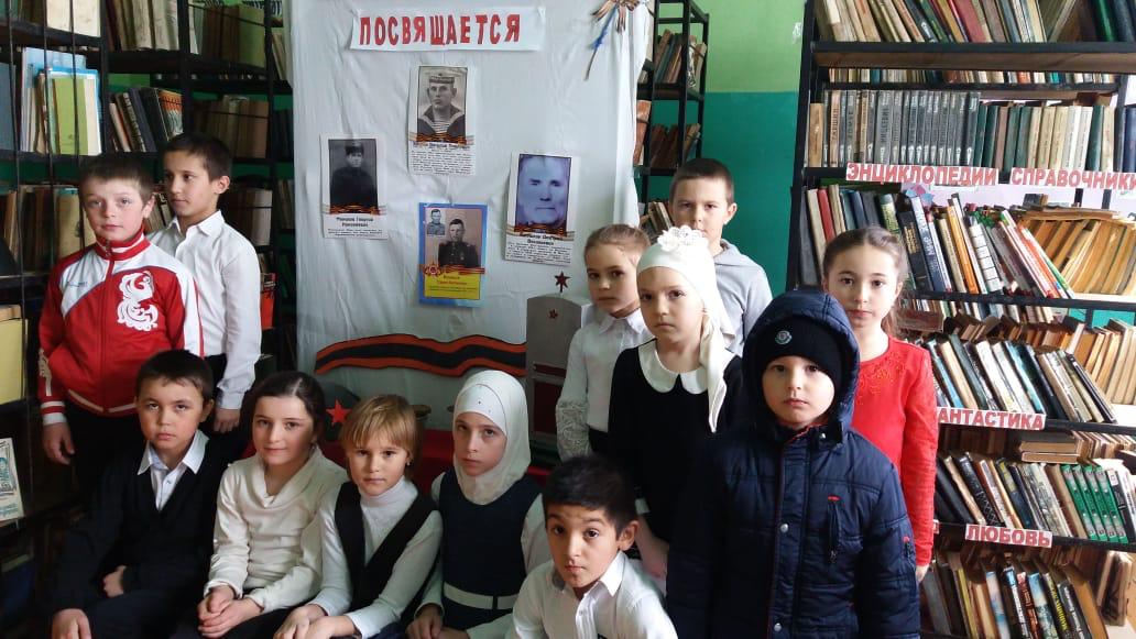 В сельском клубе с.Тушиловка Кизлярского района прошел информационный час «Отечества достойные сыны» В сельском клубе с.Тушиловка Кизлярского района прошел информационный час «Отечества достойные сыны»