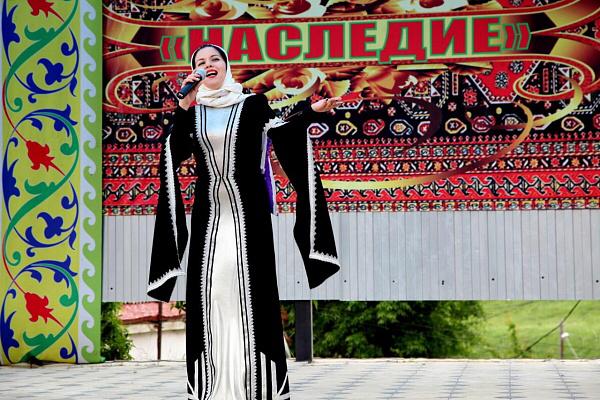 29 сентября в с.Вачи Кулинского района пройдет XXI Республиканский фестиваль фольклора и традиционной культуры «Наследие». 29 сентября в с.Вачи Кулинского района пройдет XXI Республиканский фестиваль фольклора и традиционной культуры «Наследие».