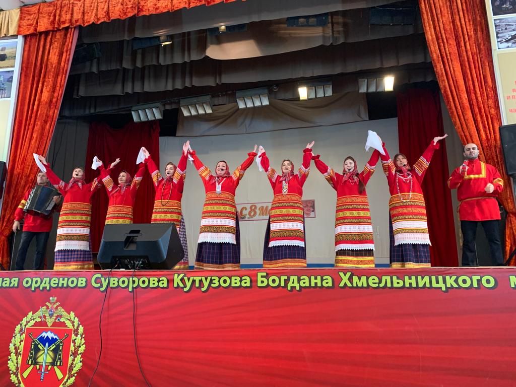 Народный ансамбль русской песни «Волна» принял участие в празднике, посвященном Международному женскому дню Народный ансамбль русской песни «Волна» принял участие в празднике, посвященном Международному женскому дню