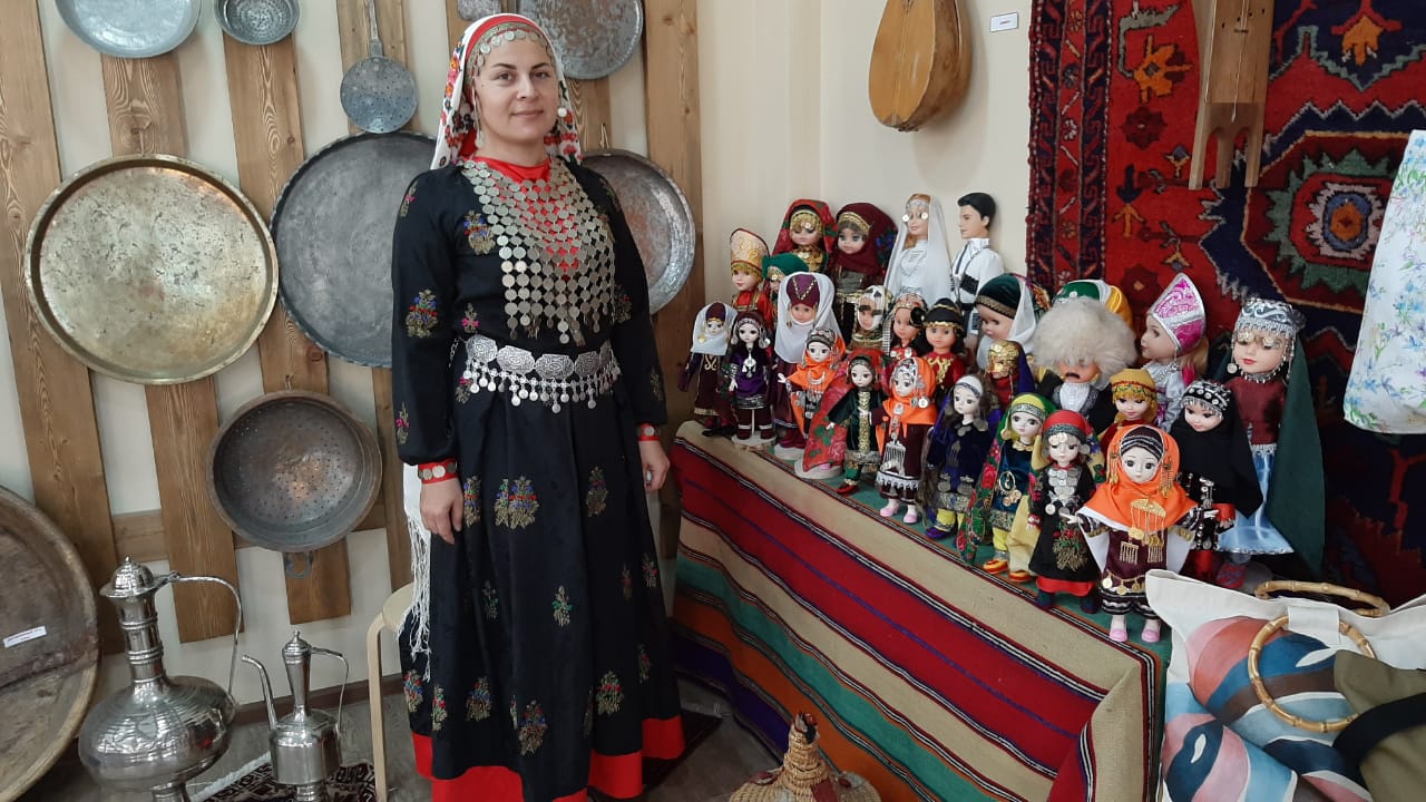 В рамках XIX Международного фестиваля фольклора и традиционной культуры «Горцы» в г.Каспийск на базе Центра традиционной культуры прошла выставка декоративно – прикладного искусства В рамках XIX Международного фестиваля фольклора и традиционной культуры «Горцы» в г.Каспийск на базе Центра традиционной культуры прошла выставка декоративно – прикладного искусства