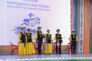 Яркий и колоритный Праздник «Поэзия народного костюма» прошёл в Махачкале 