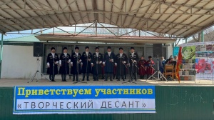 22 февраля в рамках проекта Министерства культуры РД, Республиканского дома народного творчества «Творческий десант» прошёл обменный концерт между 