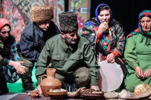 Во Дворце культуры «Дагестан» прошел второй день Республиканского смотра театральных коллективов на подтверждение звания «Народный (образцовый) коллектив любительского творчества».