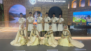 Заслуженный коллектив народного творчества,  фольклорно-хореографический ансамбль «Эхо гор» выступил на Международной выставке-форуме «Россия»