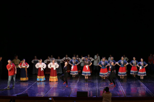 1 июля в рамках Межрегионадьного праздника казачьей культуры «Слава казачья» состоялся открытый мастер-класс по русскому народному и казачьему танцу