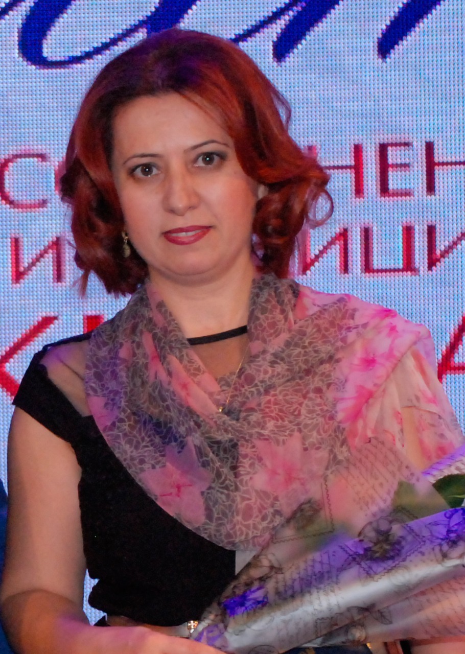 Секина Сеидова-руководитель ансамбля народных инструментов в Дербентском районе, лауреат премии Правительства РД «Душа Дагестана». Секина Сеидова-руководитель ансамбля народных инструментов в Дербентском районе, лауреат премии Правительства РД «Душа Дагестана».