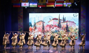 IX Международный фестиваль фольклора и традиционной культуры «Горцы» завершился праздничным гала-концертом «Мой Дагестан – моя Россия».