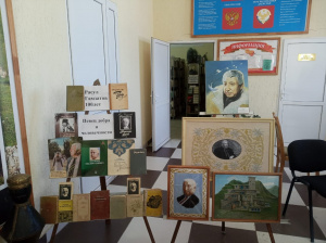 В культурно-досуговых учреждениях муниципальных образований республики проходят мероприятия, посвященные открытию Года 100-летия со дня рождения народного поэта Дагестана Расула Гамзатова