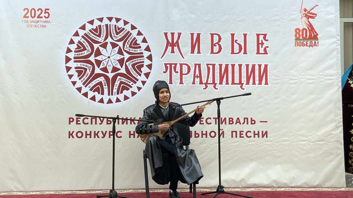 В Дагестане дан старт Республиканскому фестивалю-конкурсу национальной песни «Живые традиции» В Дагестане дан старт Республиканскому фестивалю-конкурсу национальной песни «Живые традиции»