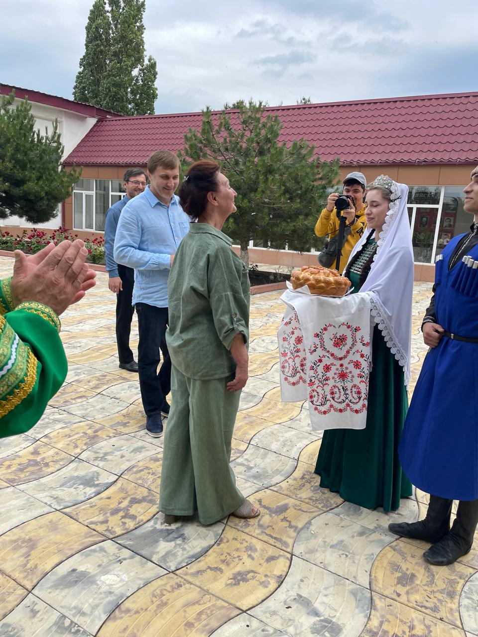 Город Каспийск сегодня встречал делегацию из Севастополя! Город Каспийск сегодня встречал делегацию из Севастополя!