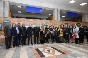 4 ноября в рамках Республиканского проекта «Самородки» состоялось открытие выставки самодеятельного художника Светланы Алибековой «Своя палитра».
