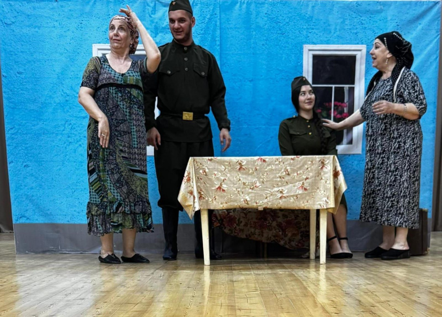 Народный театр села Эндирей (Хасавюртовский район) выступил на сцене местного Центра традиционной культуры Народный театр села Эндирей (Хасавюртовский район) выступил на сцене местного Центра традиционной культуры