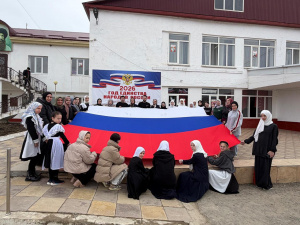 18 марта наша страна отмечает важную историческую дату — День воссоединения Крыма с Россией. Этот праздник символизирует восстановление исторической справедливости, суверенитет и общность судеб миллионов людей.