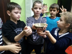 Республиканский дом народного творчества организовал мастер-класс по балхарской керамике