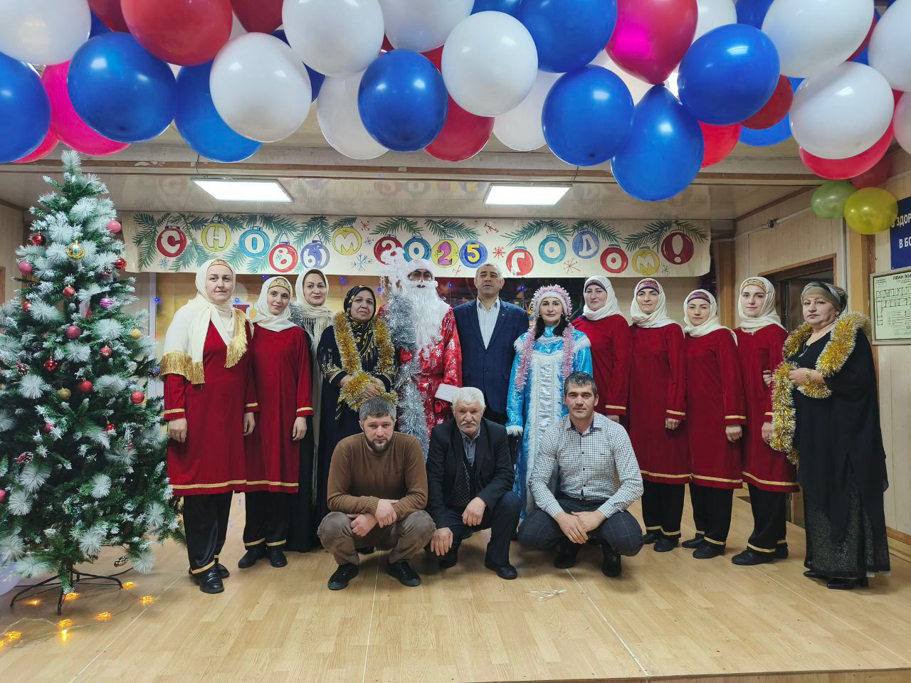 Флешмоб «С Новым Годом Флешмоб «С Новым Годом