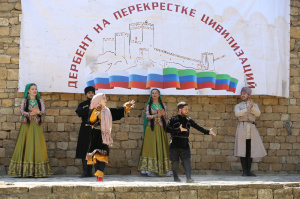 В Дагестане проходит Международный фестиваль народного творчества «Каспий - берега дружбы».