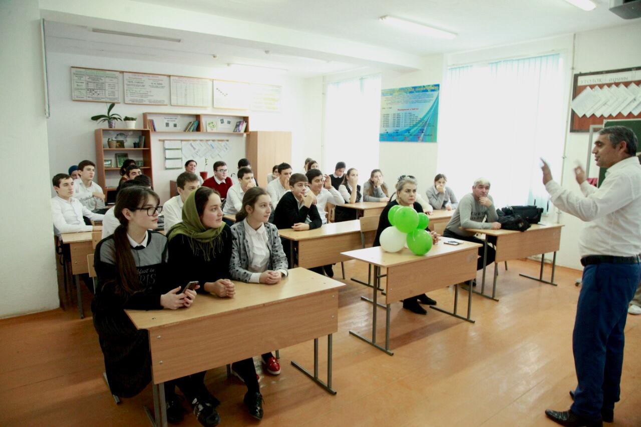 В Бабаюртовском районе сегодня прошли мероприятия, приуроченные открытию дню открытия Года театра в России. В Бабаюртовском районе сегодня прошли мероприятия, приуроченные открытию дню открытия Года театра в России.