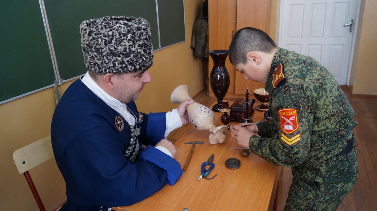 Цикл мастер-классов по народным ремёслам Цикл мастер-классов по народным ремёслам