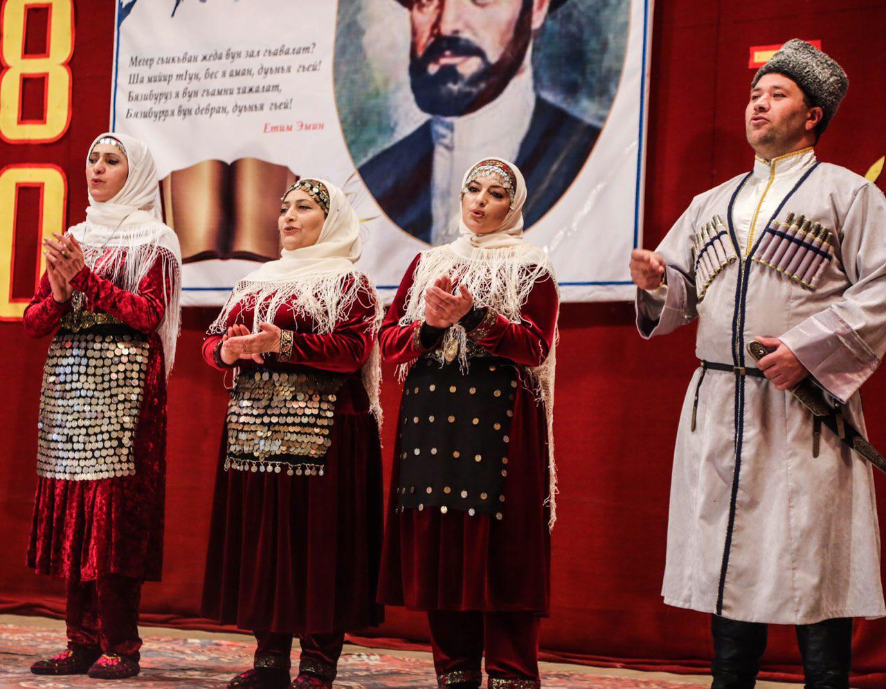«Кюринские зори» IV Республиканский фестиваль традиционной культуры «Кюринские зори» IV Республиканский фестиваль традиционной культуры