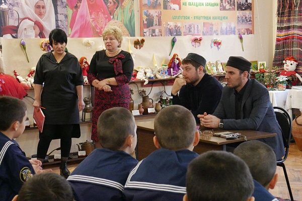 16 января в Центре традиционной культуры г. Каспийск прошла беседа – лекция «Уважение старшим». 