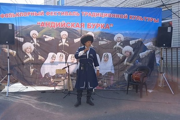 В Ботлихском районе прошел фестиваль традиционной культуры «Андийская бурка»
