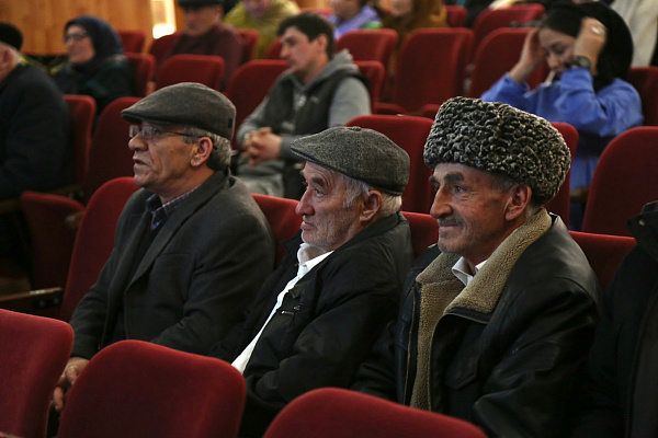 Фестиваль народных театров «Слово Расула»