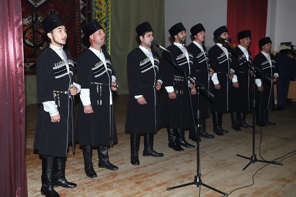 Народный мужской хор «Каякент» Каякентского района.