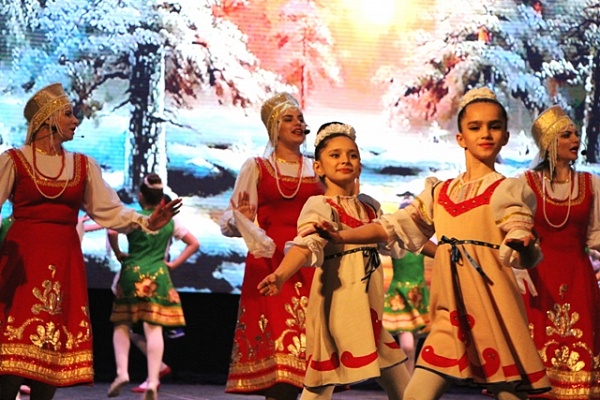 Республиканский праздник русской культуры «Масленица» прошел в Махачкале 