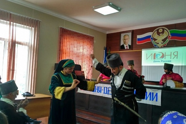День России отметили в городах и районах Дагестана