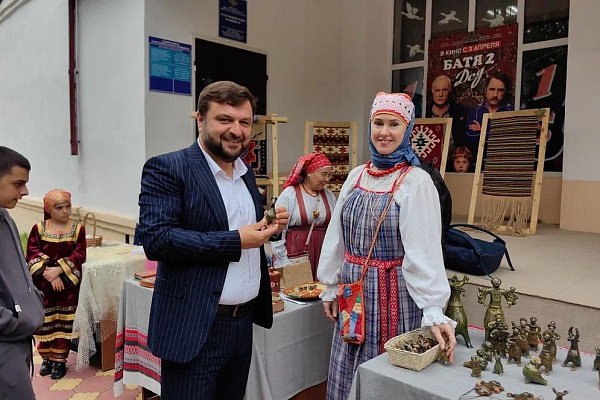 Буйнакский район встречает гостей из Костромы