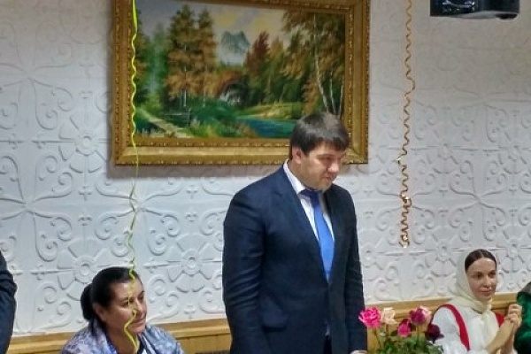 Благотворительный концерт  ко Дню матери в Республиканском Центре социальной помощи семье и детям