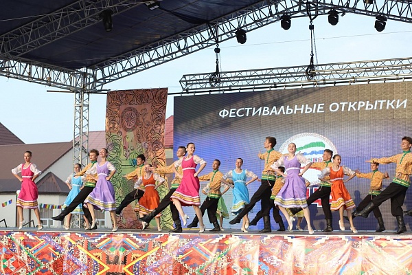 1 июня в Дагестане стартовал Межрегиональный фестиваль казачьей культуры «Моя страна–мое раздолье»