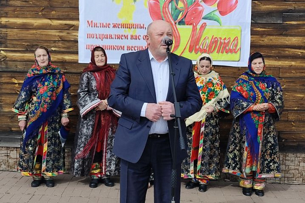 Республиканский дом творчества стал инициатором масштабного флешмоба культурных акций, посвященных Международному женскому дню 8 Марта 