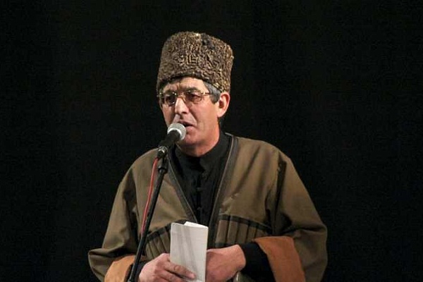 Искренние и глубокие соболезнования родным и близким по поводу безвременной смерти –