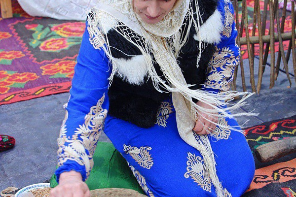 Праздник Яран Сувар