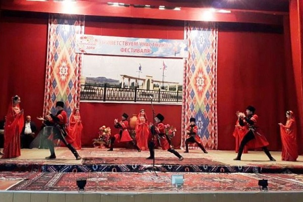  «Кюринские зори»
