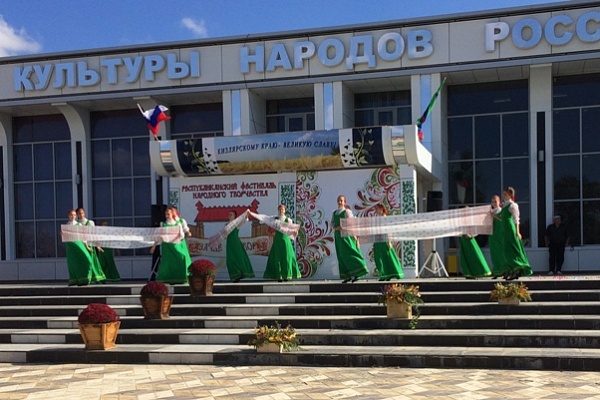 В Кизлярском районе состоялся фестиваль «Казачье подворье»