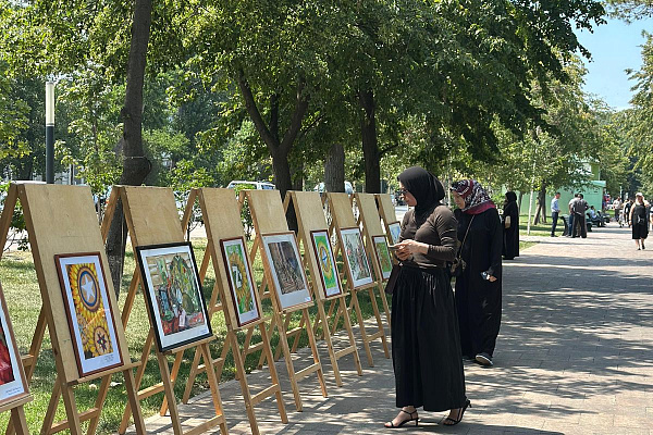 На бульваре им. С. Стальского прошли ключевые события Межрегионального фестиваля традиционной культуры «Мы вместе, Россия»