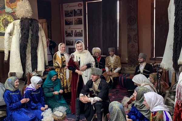 «Творческий десант» в Центре культуры с. Хунзах