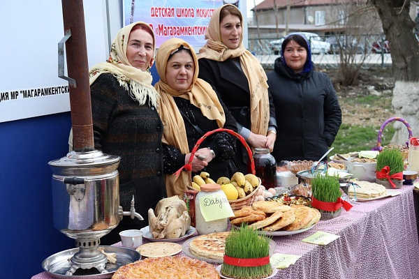 В рамках календаря мероприятий культурно-досуговых учреждений муниципалитетов республики в  Магарамкентском районе состоялось праздничное мероприятие «Яран сувар»