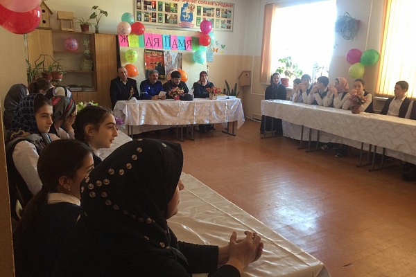 Мероприятия, посвященные 31-й годовщине вывода советских  войск из Афганистана, прошли также в Новолакском, Дахадаевском, Ботлихском, Бабаюртовском и Хасавюртовском районах.  