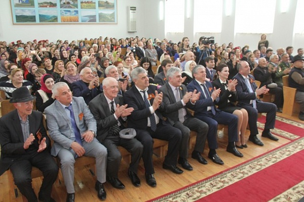 Творческий десант в Буйнакском районе