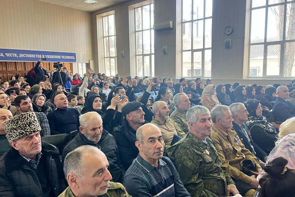 Творческий десант» масштабно прошел в Карабудахкентском районе