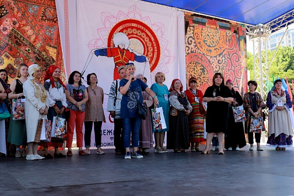 Награждение участников Международного форума-выставки «Мастеровая» 