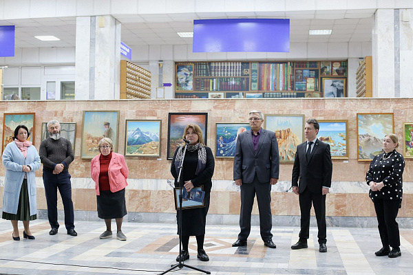 15 ноября состоялось открытие персональной выставки Владимира Громова «Путь судьбы. 