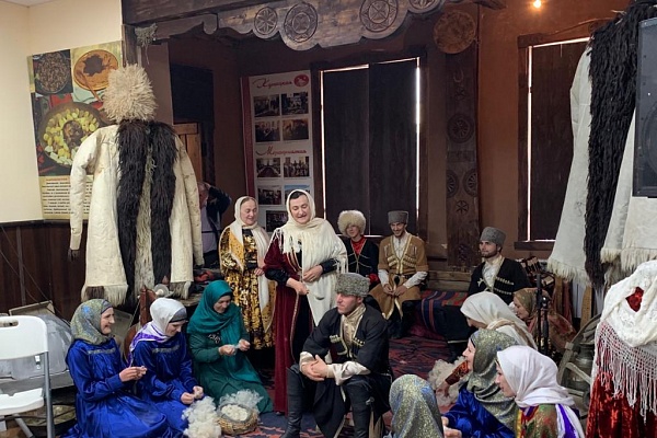 «Творческий десант» в Центре культуры с. Хунзах