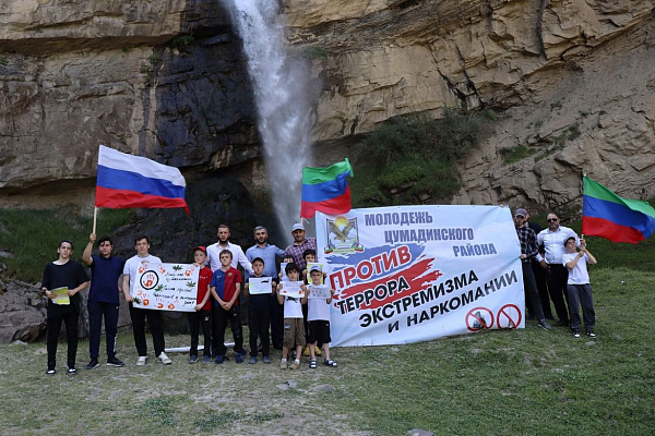 Сегодня вся наша великая страна отмечает День молодежи