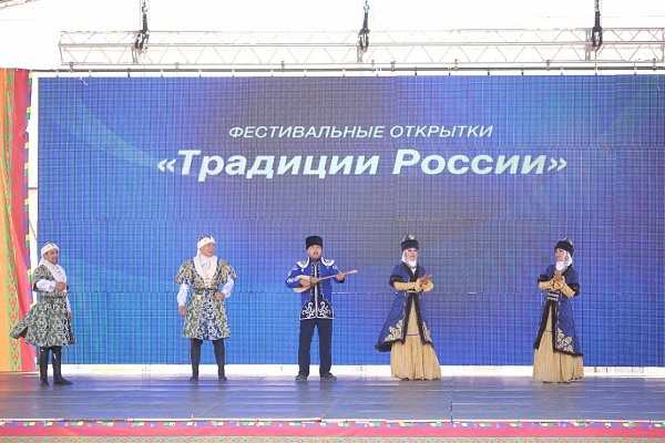 Концерт «Традиции России» прошел на побережье Каспийского моря