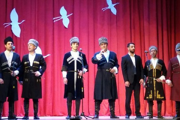 В Дагестане проходят зональные этапы Молодежного фестиваля  «Журавли над Россией»
